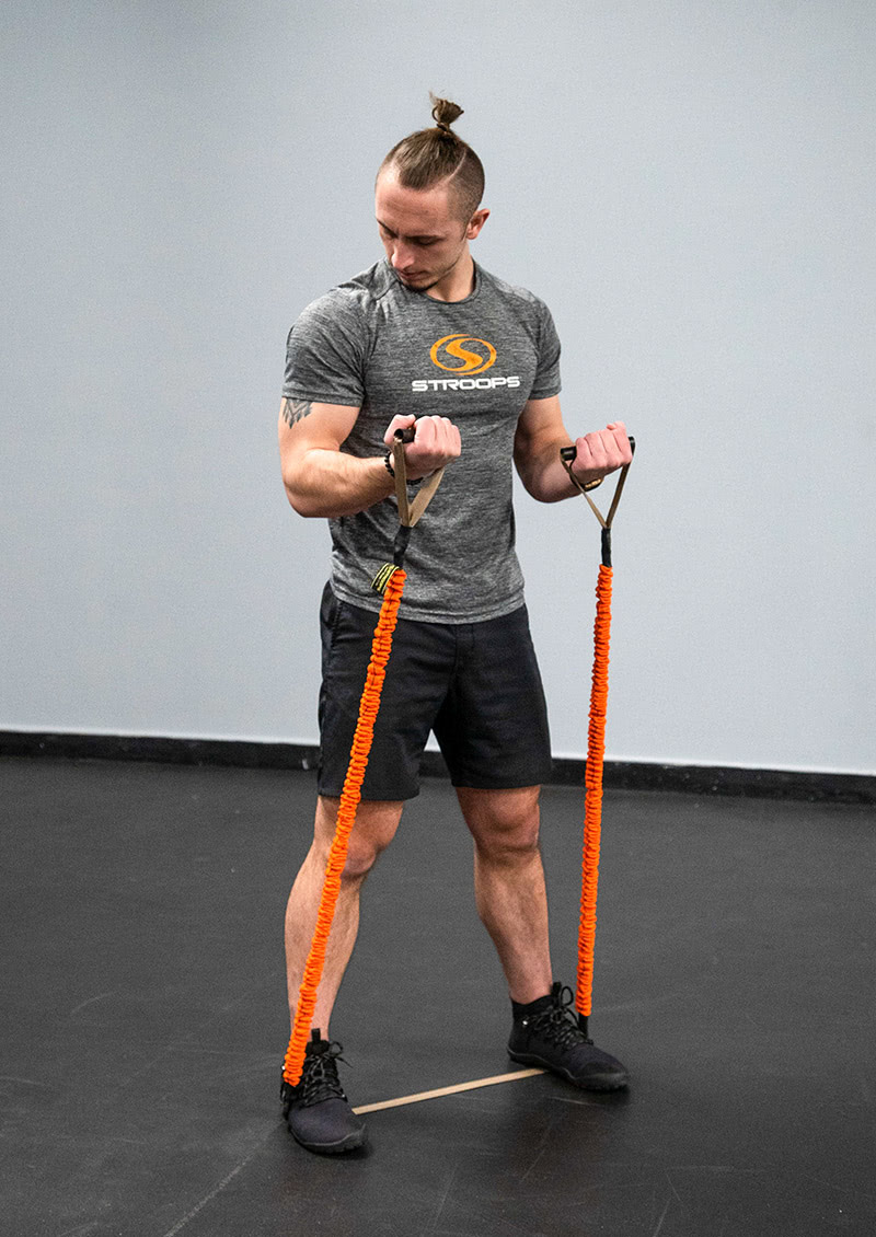 stroops trainer caysem working out with the resistance 90 band