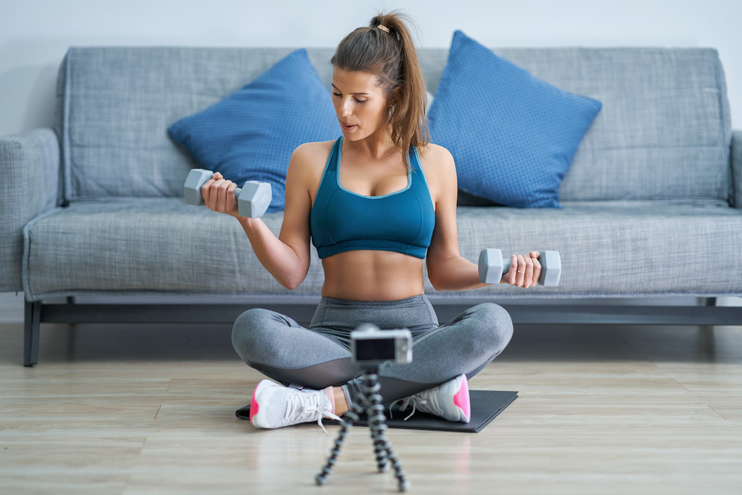 Fitness vlogger influencer recording